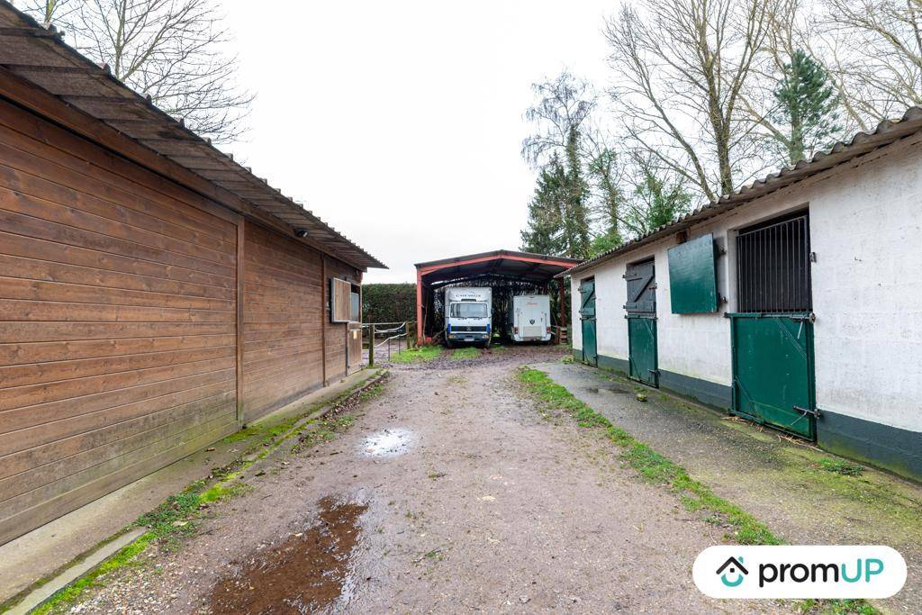 Terrain seul à Doullens en Somme (80) de 900 m² à vendre au prix de 258970€ - 2