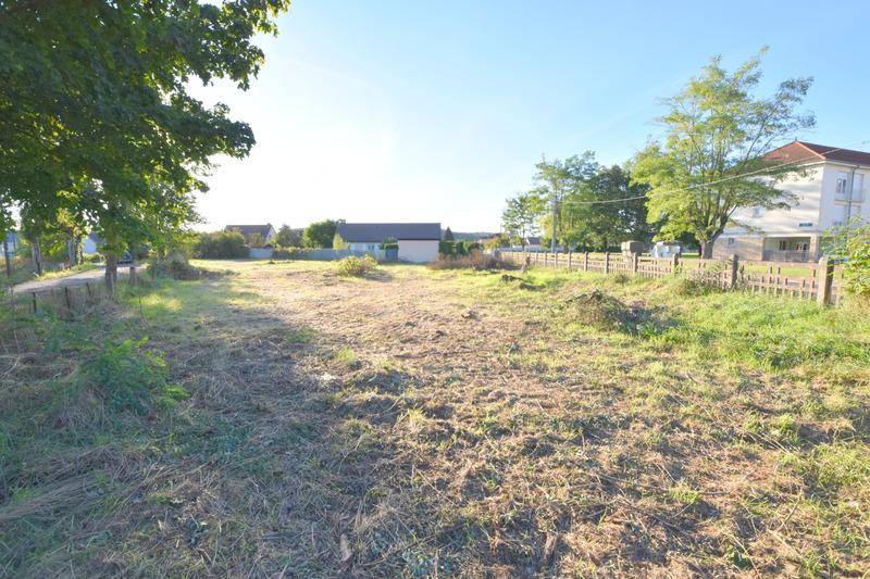 Terrain seul à Gueugnon en Saône-et-Loire (71) de 1007 m² à vendre au prix de 24000€ - 1