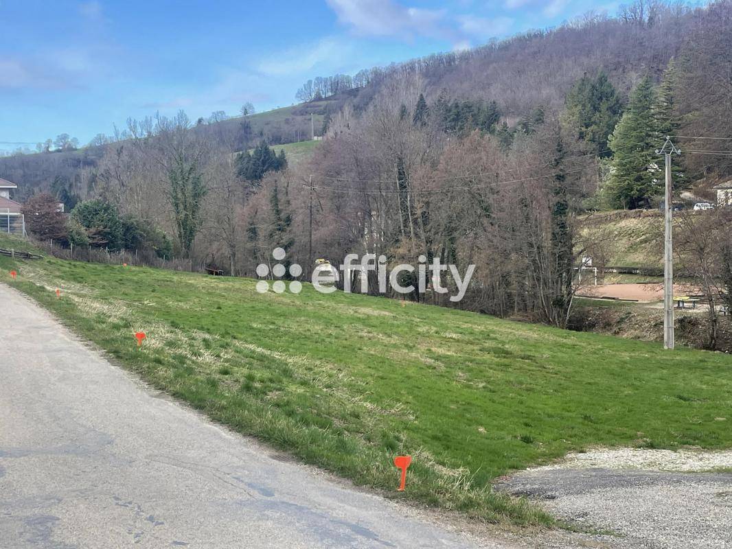 Terrain seul à Tullins en Isère (38) de 618 m² à vendre au prix de 61182€ - 1