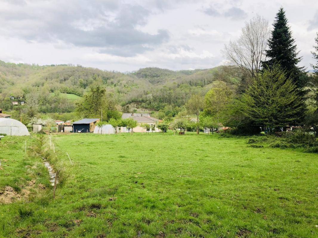 Terrain seul à Soueix-Rogalle en Ariège (09) de 2897 m² à vendre au prix de 51000€ - 2