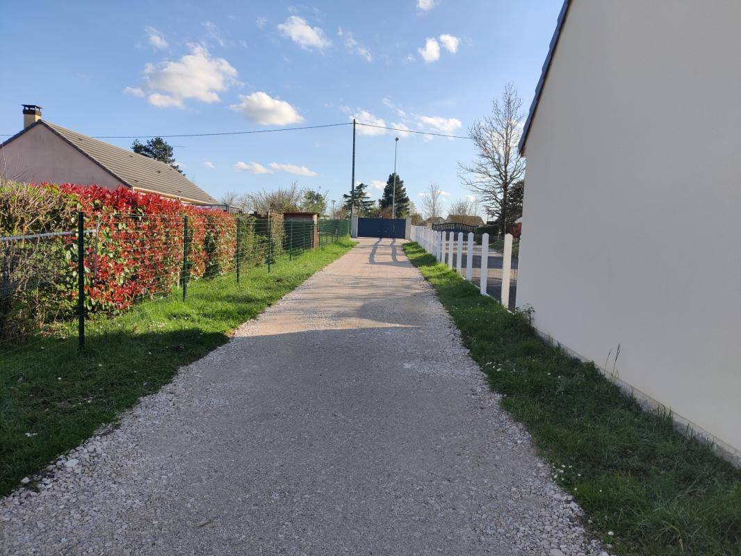 Terrain seul à Montargis en Loiret (45) de 1706 m² à vendre au prix de 100000€ - 2