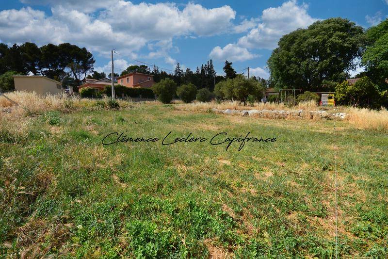 Terrain seul à Aramon en Gard (30) de 597 m² à vendre au prix de 154000€ - 2