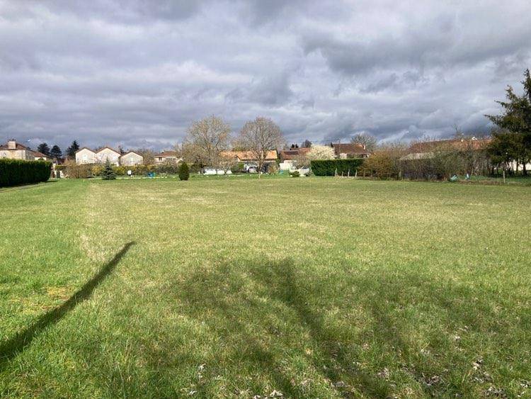Terrain seul à Brantôme en Périgord en Dordogne (24) de 2406 m² à vendre au prix de 37500€ - 1