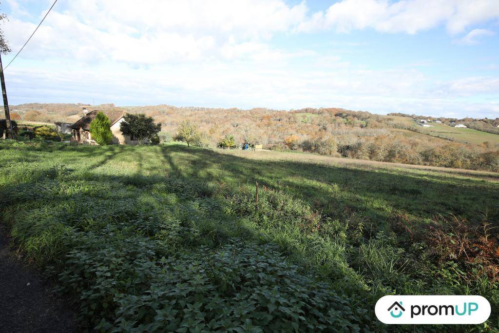 Terrain seul à Casteide-Cami en Pyrénées-Atlantiques (64) de 1620 m² à vendre au prix de 35000€ - 1