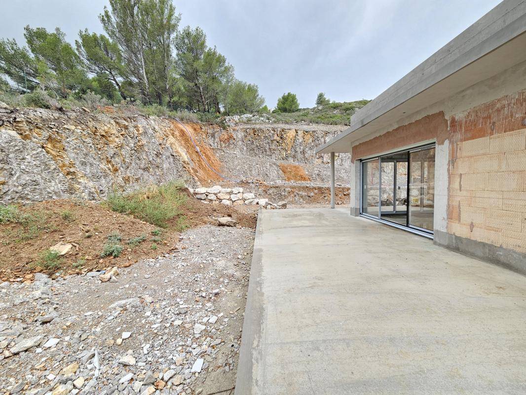 Programme terrain + maison à Marseille 09 en Bouches-du-Rhône (13) de 163 m² à vendre au prix de 999000€ - 1