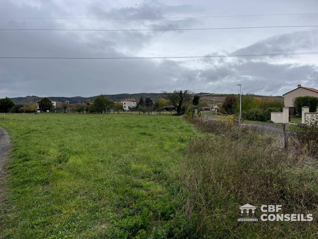 Terrain seul à Yssac-la-Tourette en Puy-de-Dôme (63) de 866 m² à vendre au prix de 74550€ - 1