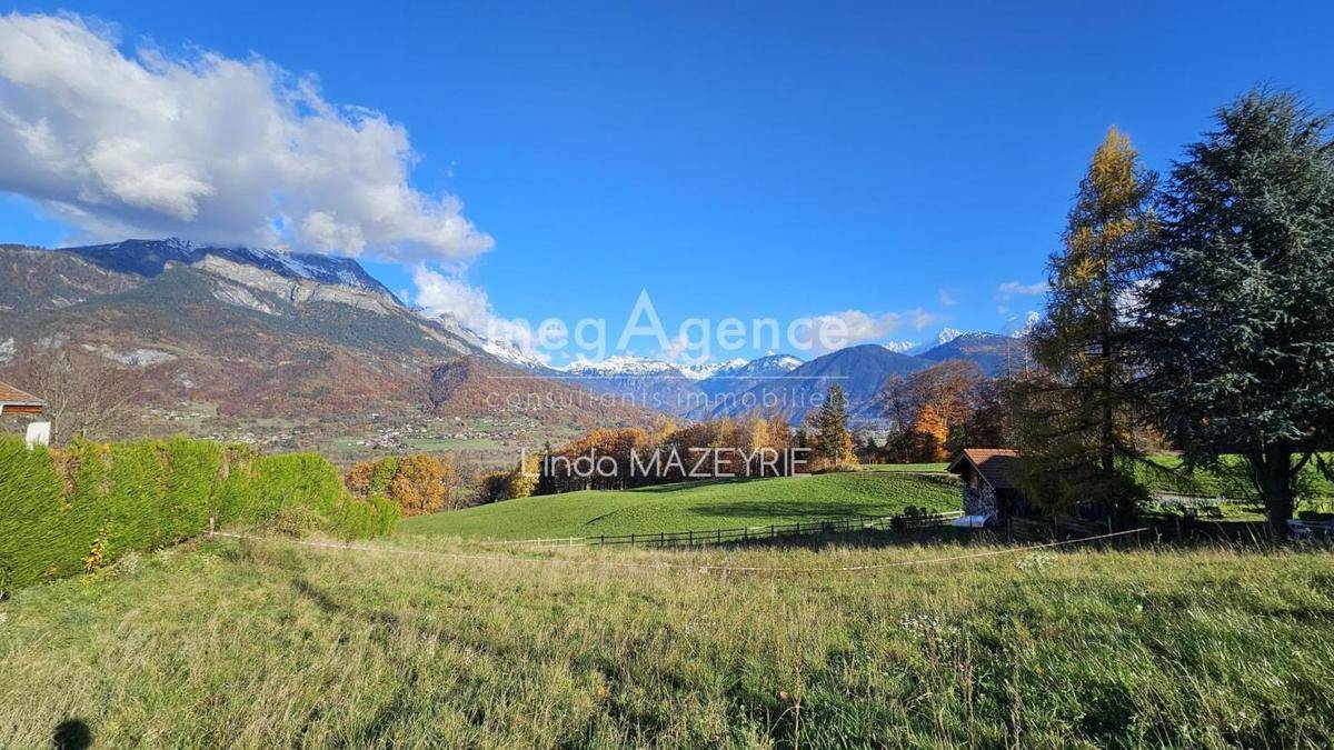 Terrain seul à Domancy en Haute-Savoie (74) de 1200 m² à vendre au prix de 693000€ - 1