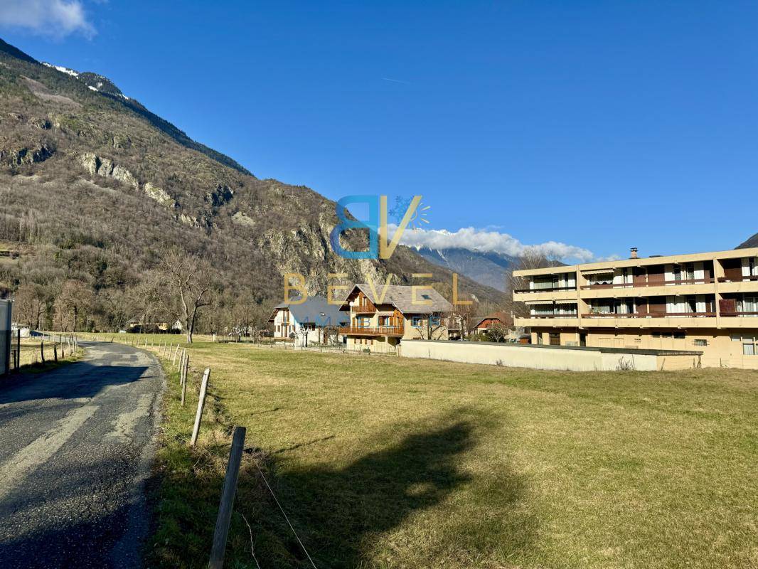 Terrain seul à Saint-Étienne-de-Cuines en Savoie (73) de 5168 m² à vendre au prix de 320000€ - 2
