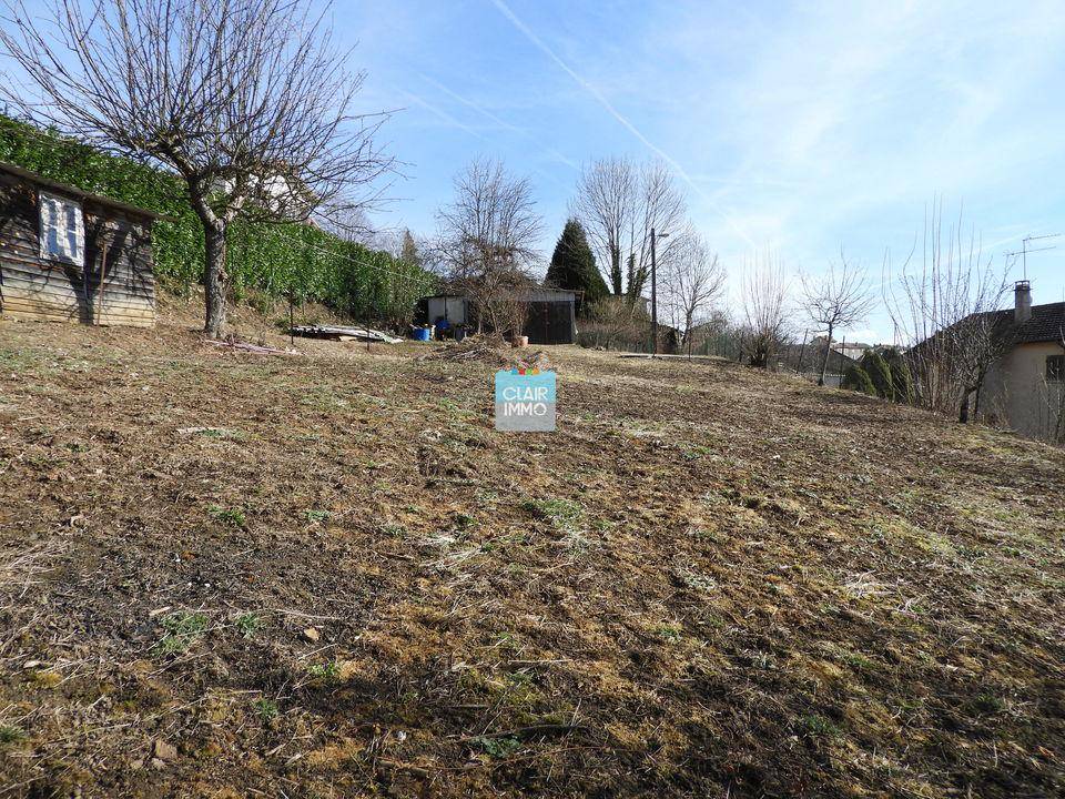 Terrain seul à Saint-Rémy-sur-Durolle en Puy-de-Dôme (63) de 1160 m² à vendre au prix de 18000€ - 2