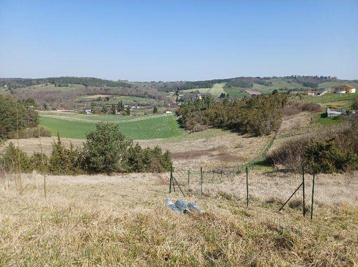 Terrain seul à Saint-Pierre-de-Chignac en Dordogne (24) de 23000 m² à vendre au prix de 142500€
