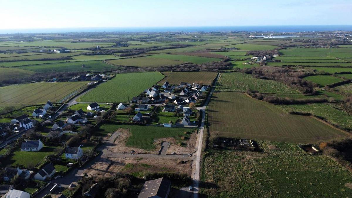 Terrain seul à Plourin en Finistère (29) de 505 m² à vendre au prix de 56500€ - 1