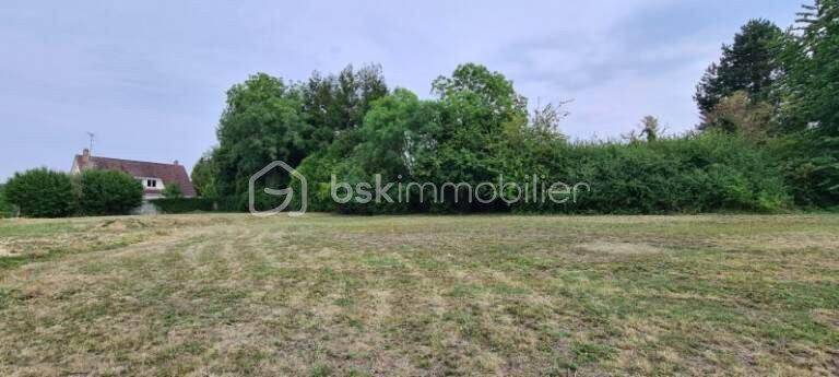 Terrain seul à Gisors en Eure (27) de 801 m² à vendre au prix de 98000€ - 1