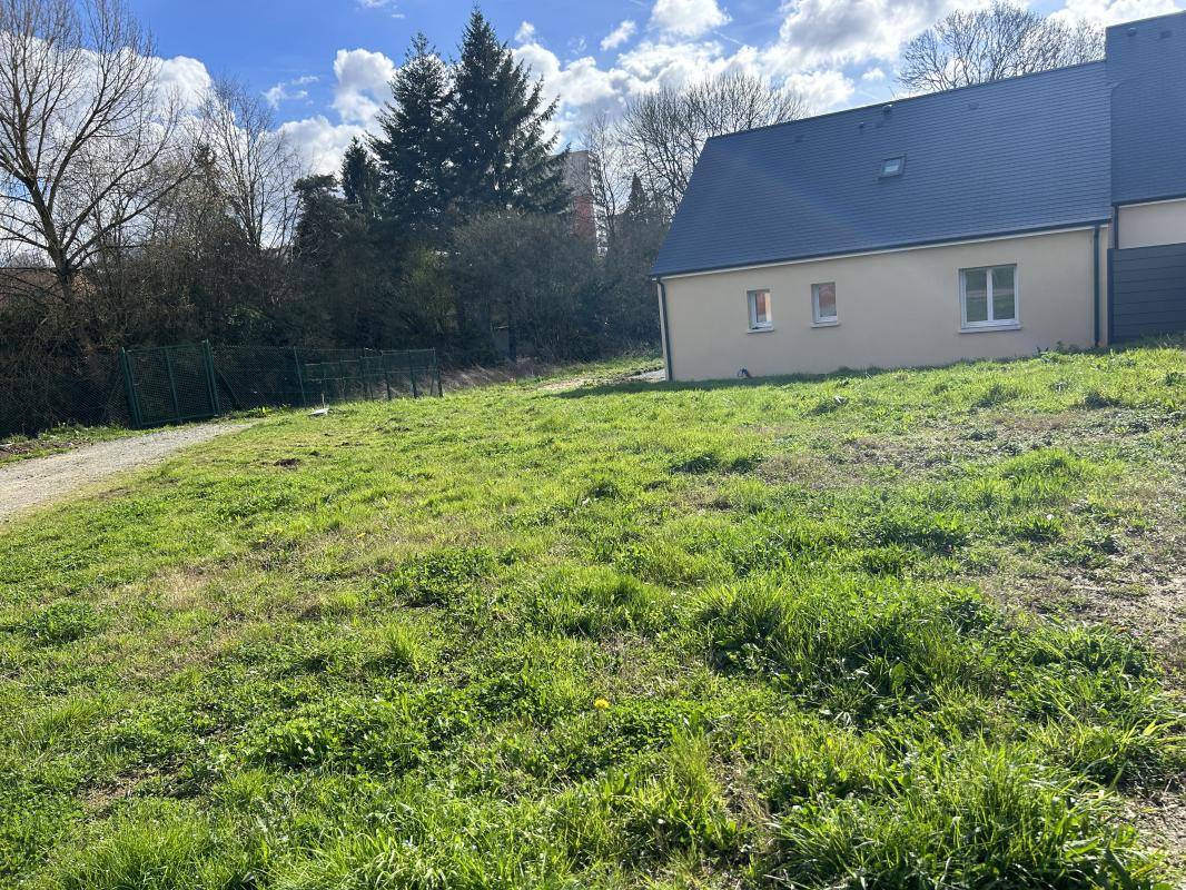 Terrain seul à Coulaines en Sarthe (72) de 293 m² à vendre au prix de 74900€ - 3