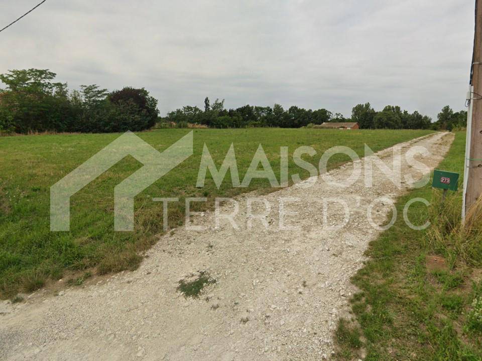 Terrain seul à Le Burgaud en Haute-Garonne (31) de 810 m² à vendre au prix de 79000€ - 1