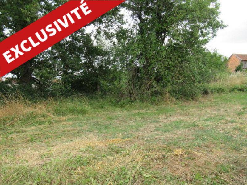Terrain seul à Vendat en Allier (03) de 1730 m² à vendre au prix de 69000€ - 4