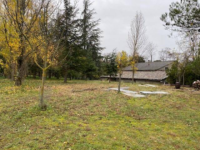 Terrain seul à Le Teil en Ardèche (07) de 435 m² à vendre au prix de 73000€ - 2