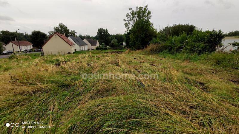 Terrain seul à Saint-Simon en Aisne (02) de 1955 m² à vendre au prix de 26500€ - 1
