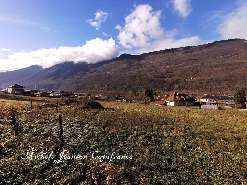 Terrain seul à Épierre en Savoie (73) de 715 m² à vendre au prix de 55000€ - 3