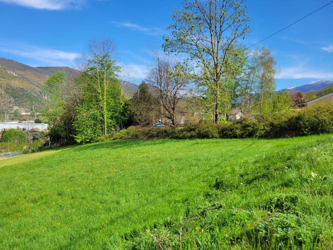 Terrain seul à Foix en Ariège (09) de 1065 m² à vendre au prix de 71000€ - 1