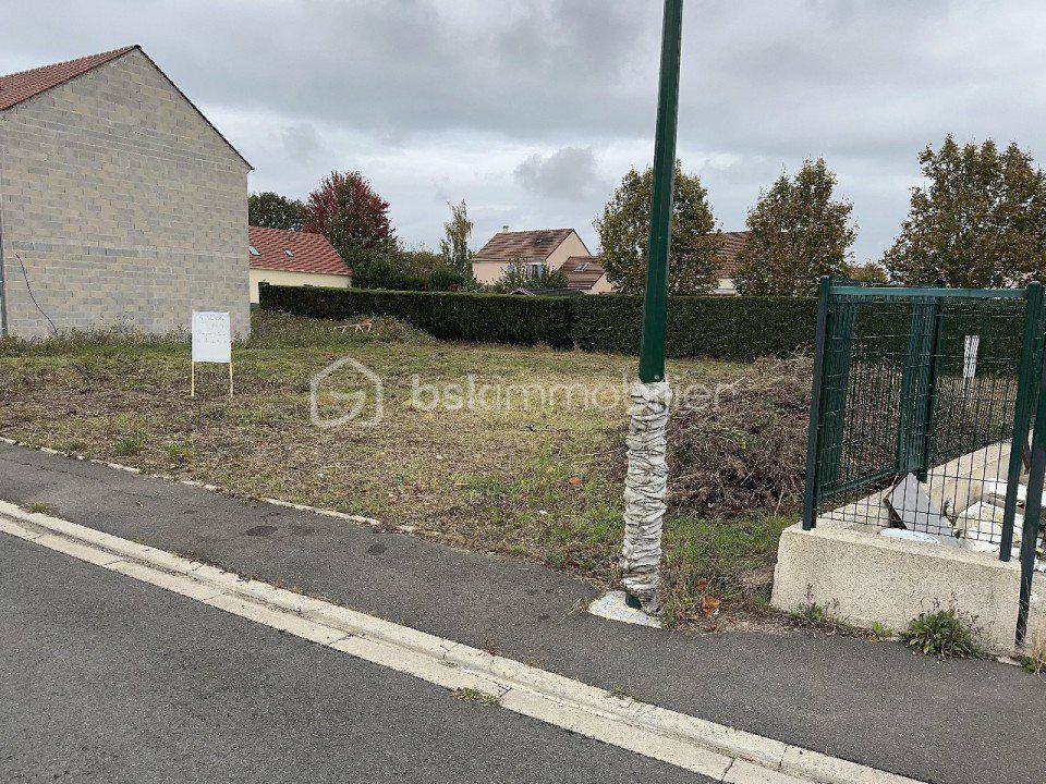 Terrain seul à Longnes en Yvelines (78) de 496 m² à vendre au prix de 109000€ - 1