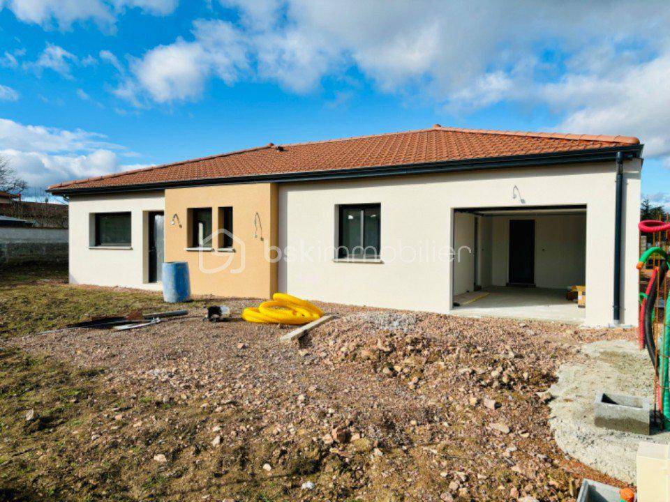 Programme terrain + maison à Villerest en Loire (42) de 115 m² à vendre au prix de 299000€ - 1