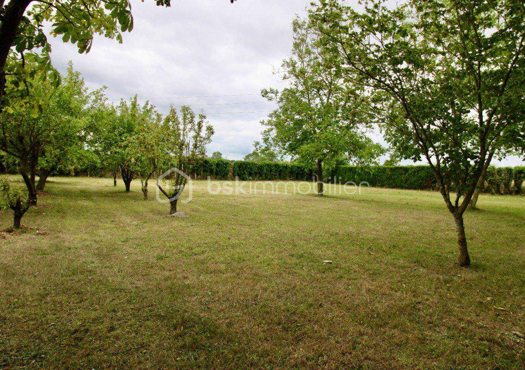 Terrain seul à Épaney en Calvados (14) de 1144 m² à vendre au prix de 60000€ - 2