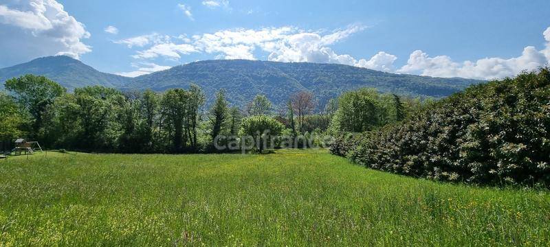 Terrain seul à La Trinité en Savoie (73) de 820 m² à vendre au prix de 89000€ - 1