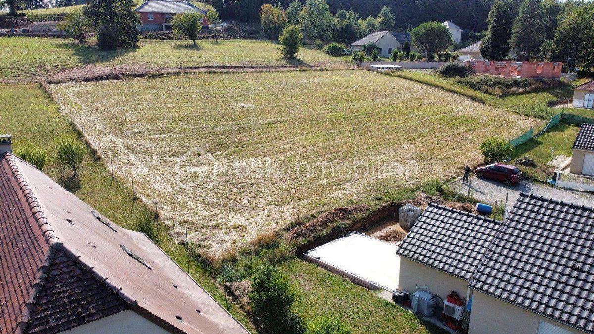 Terrain seul à Cublac en Corrèze (19) de 2685 m² à vendre au prix de 44000€ - 2