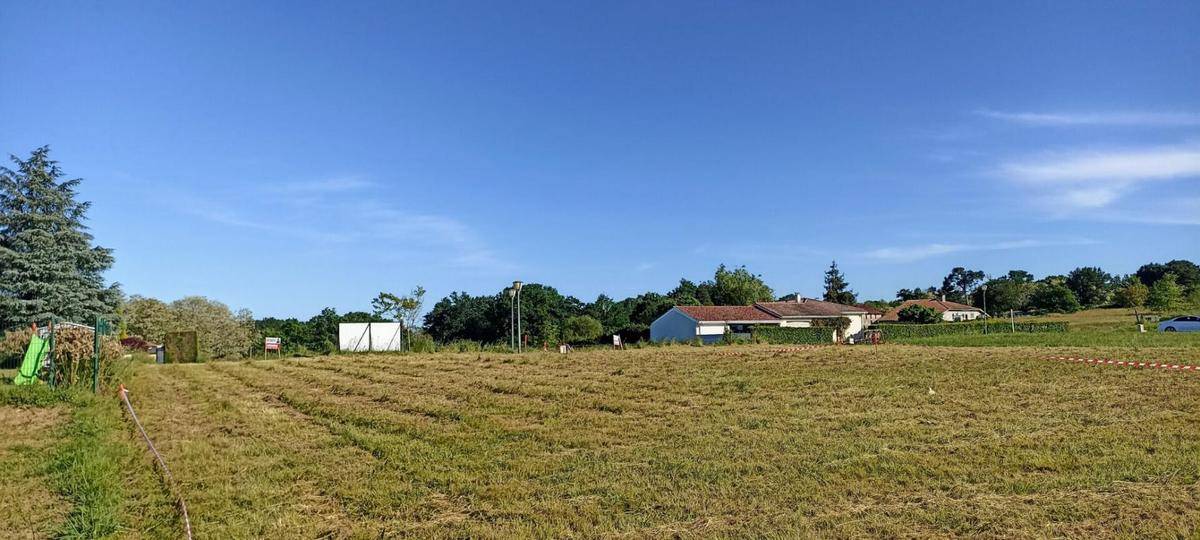 Terrain seul à Poyanne en Landes (40) de 870 m² à vendre au prix de 57190€ - 1