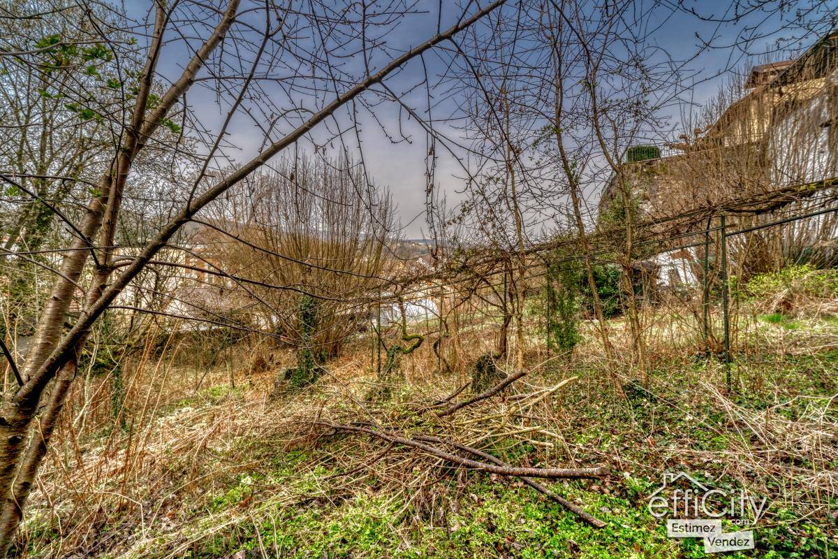 Terrain seul à Rumilly en Haute-Savoie (74) de 500 m² à vendre au prix de 70000€ - 1