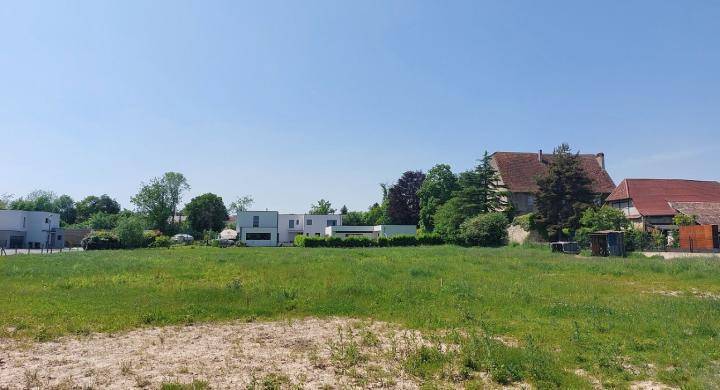 Programme terrain + maison à Steinbrunn-le-Bas en Haut-Rhin (68) de 664 m² à vendre au prix de 549800€ - 2