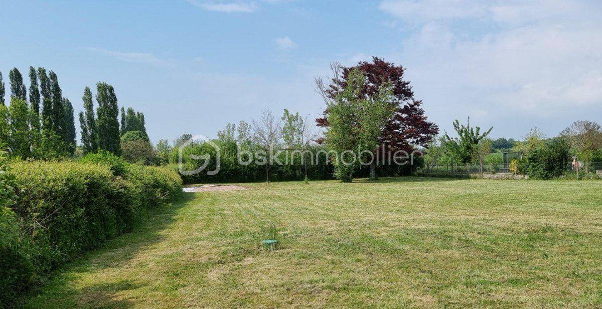 Terrain seul à Magny-Cours en Nièvre (58) de 776 m² à vendre au prix de 25000€ - 2