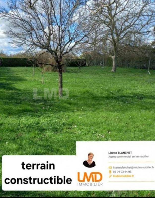 Terrain seul à Villeneuve-la-Comtesse en Charente-Maritime (17) de 1000 m² à vendre au prix de 24000€ - 2