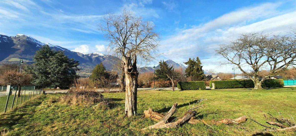Terrain seul à Sainte-Hélène-sur-Isère en Savoie (73) de 897 m² à vendre au prix de 140000€ - 3