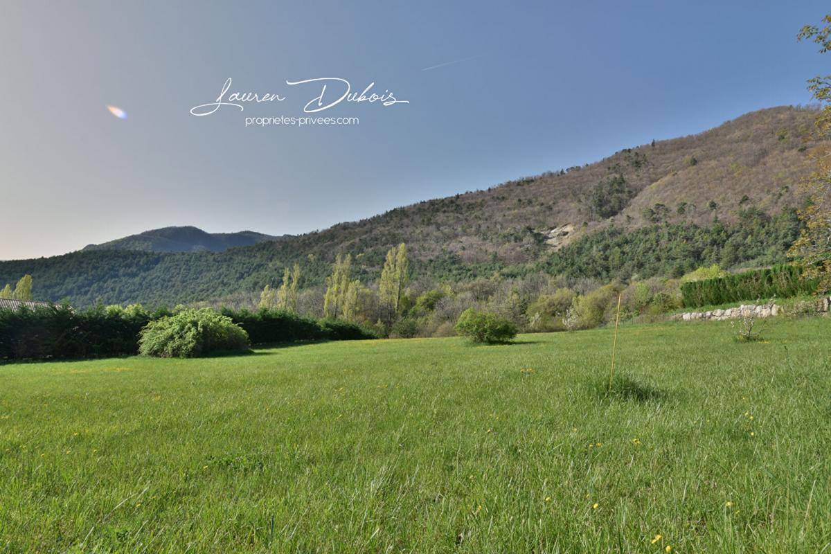 Terrain seul à Barcillonnette en Hautes-Alpes (05) de 2688 m² à vendre au prix de 215000€ - 3