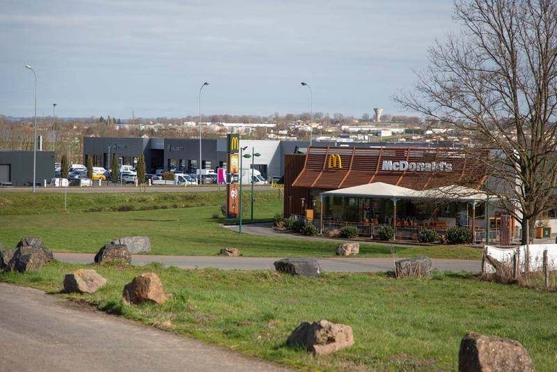 Terrain seul à Vitry-en-Charollais en Saône-et-Loire (71) de 3064 m² à vendre au prix de 89000€ - 2
