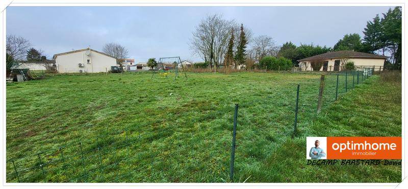 Terrain seul à Maine-de-Boixe en Charente (16) de 1000 m² à vendre au prix de 32600€ - 2