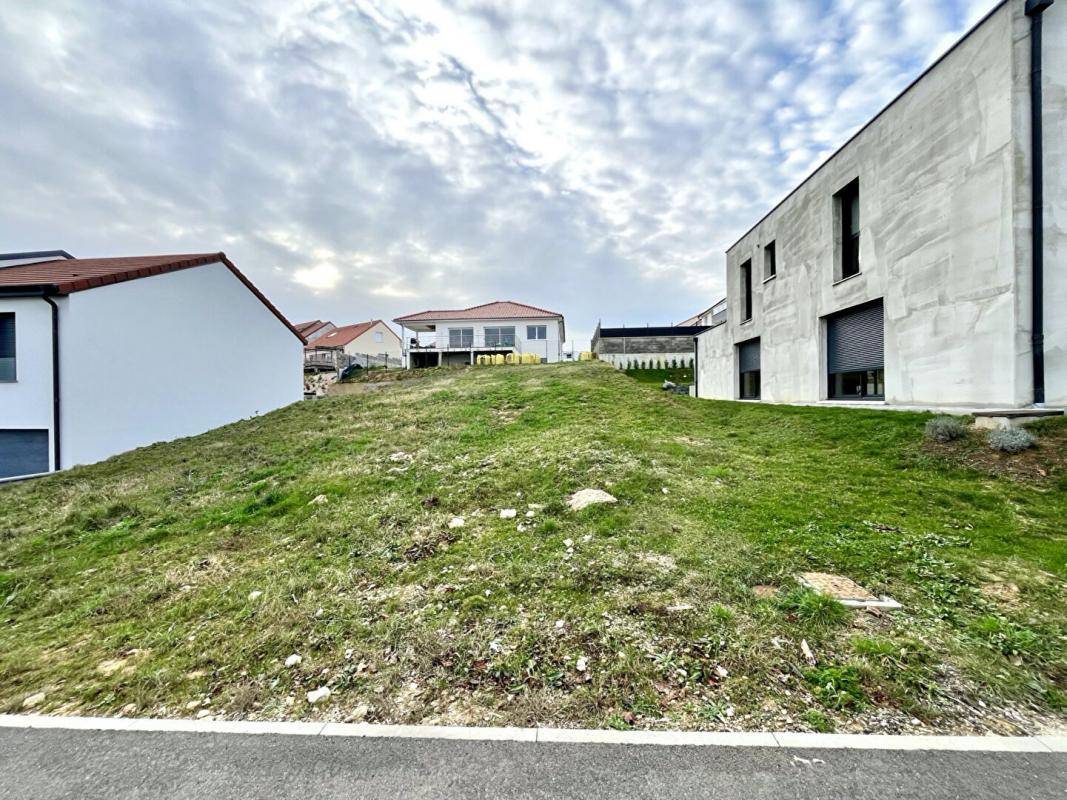 Terrain seul à Woippy en Moselle (57) de 523 m² à vendre au prix de 180000€ - 1