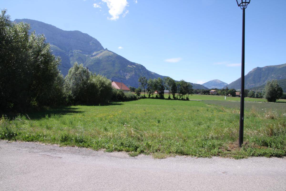 Terrain seul à Aubessagne en Hautes-Alpes (05) de 1708 m² à vendre au prix de 99000€ - 2