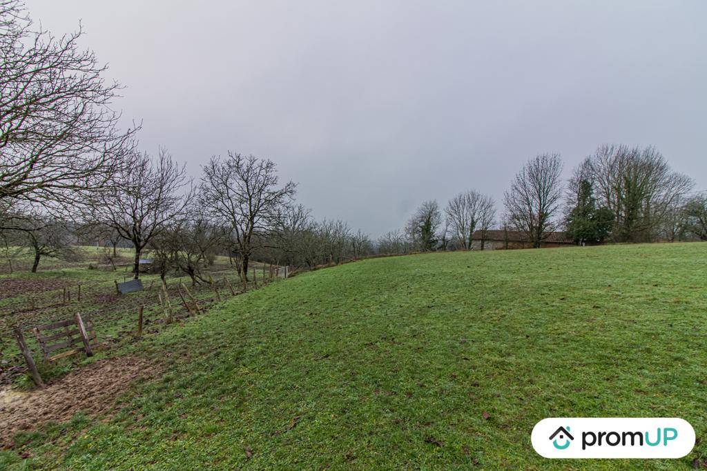 Terrain seul à Thiviers en Dordogne (24) de 2500 m² à vendre au prix de 40500€ - 3