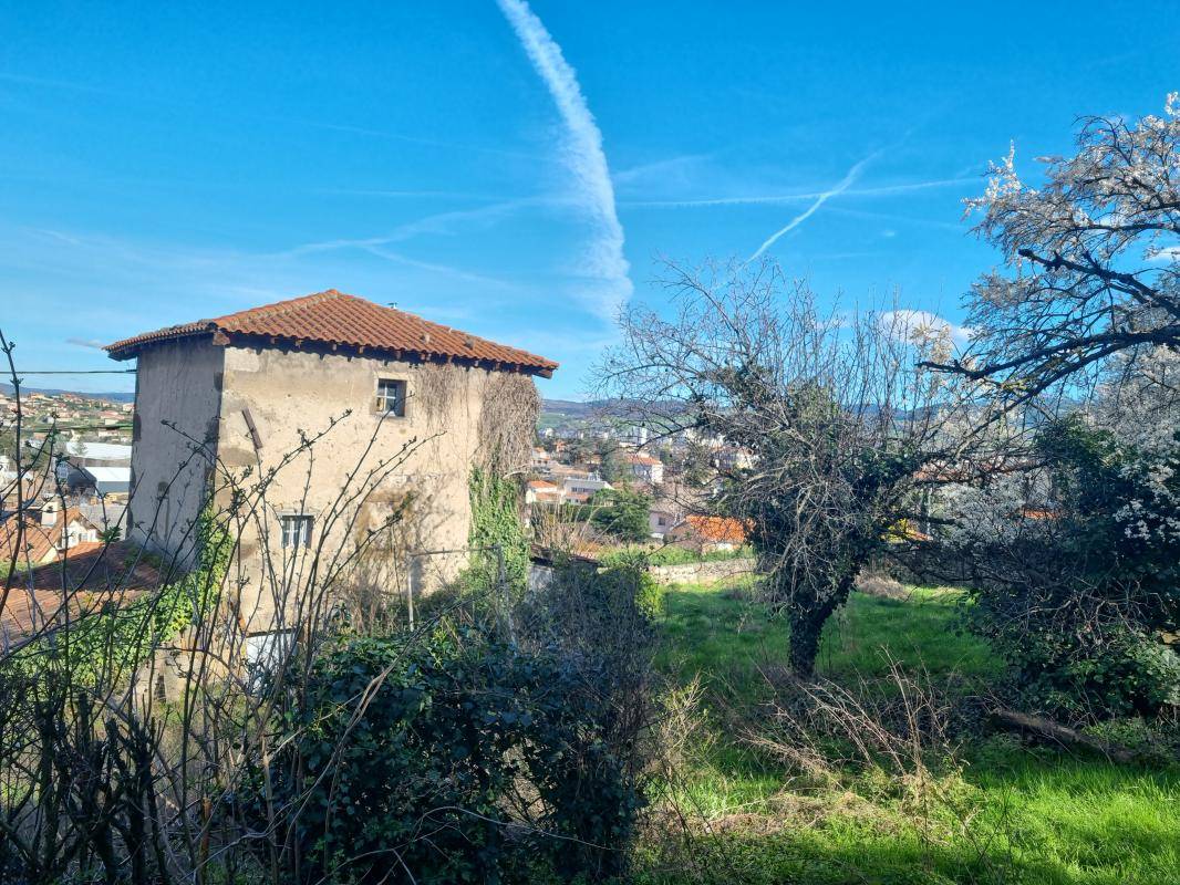 Terrain seul à Saint-Chamond en Loire (42) de 722 m² à vendre au prix de 159000€ - 2