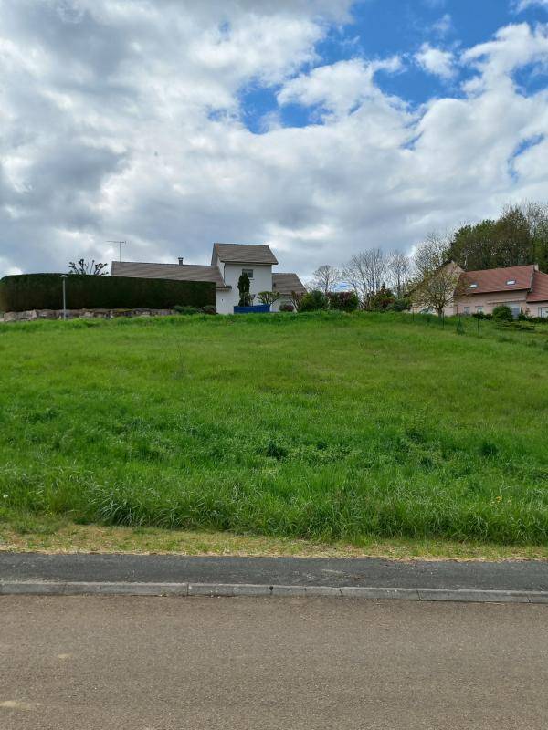 Terrain seul à Denèvre en Haute-Saône (70) de 1107 m² à vendre au prix de 20000€ - 2
