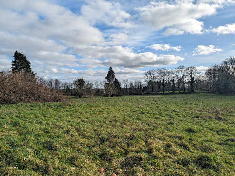 Terrain seul à Plomelin en Finistère (29) de 1085 m² à vendre au prix de 98200€ - 1