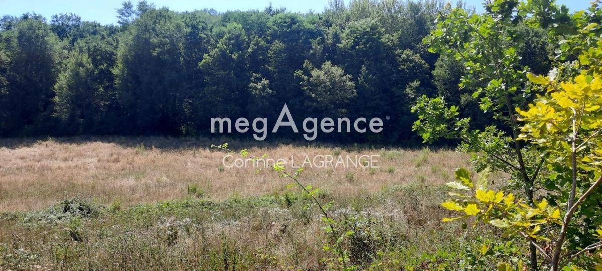 Terrain seul à Trélissac en Dordogne (24) de 1417 m² à vendre au prix de 70000€ - 1