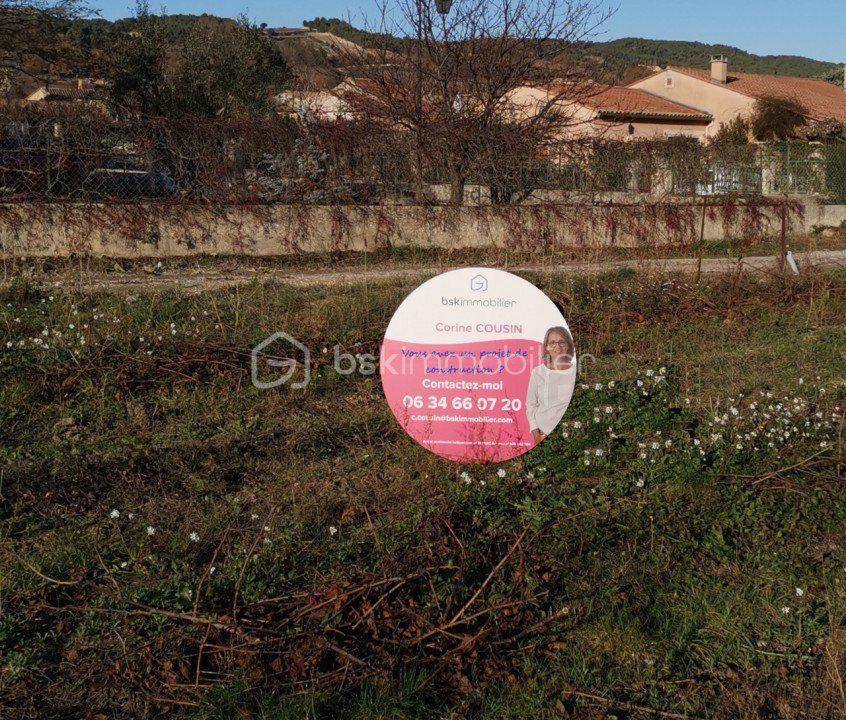 Terrain seul à Saint-Maurice-sur-Eygues en Drôme (26) de 800 m² à vendre au prix de 116500€