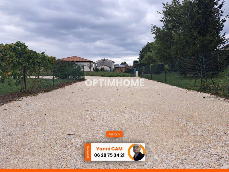 Terrain seul à Saint-Pierre-d'Eyraud en Dordogne (24) de 1004 m² à vendre au prix de 45000€ - 2