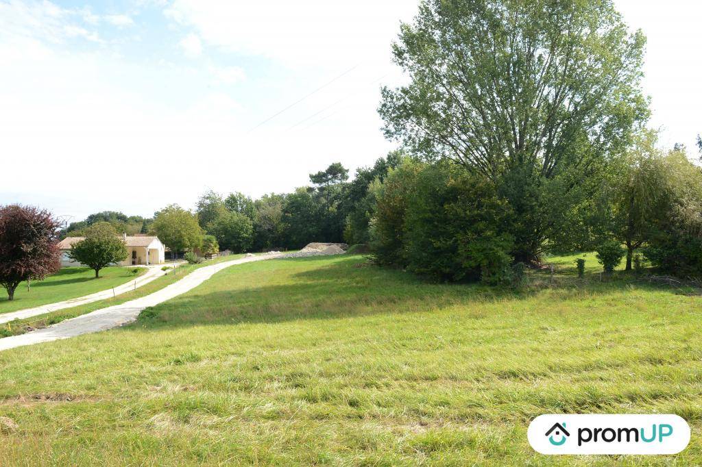 Terrain seul à Mensignac en Dordogne (24) de 1466 m² à vendre au prix de 37000€ - 1
