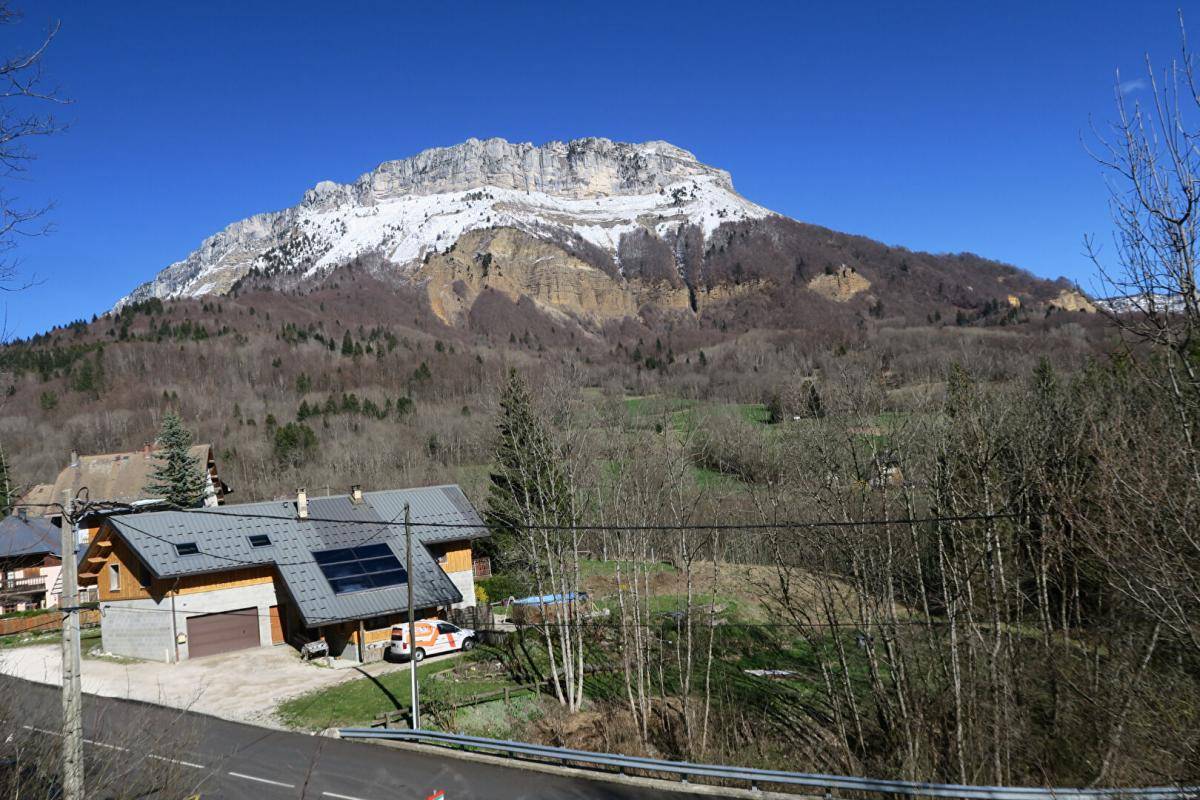 Terrain seul à Les Déserts en Savoie (73) de 802 m² à vendre au prix de 116000€ - 2