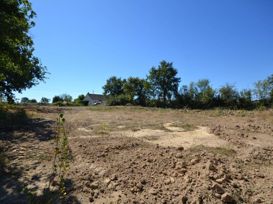 Terrain seul à Charrin en Nièvre (58) de 1102 m² à vendre au prix de 8800€ - 3