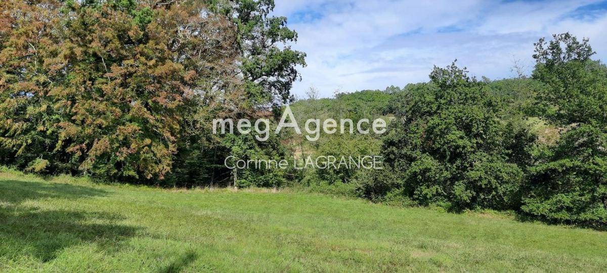 Terrain seul à Chantérac en Dordogne (24) de 1950 m² à vendre au prix de 20650€